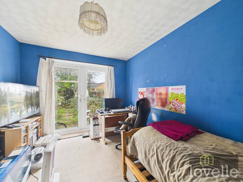 Property photo 2 of 3