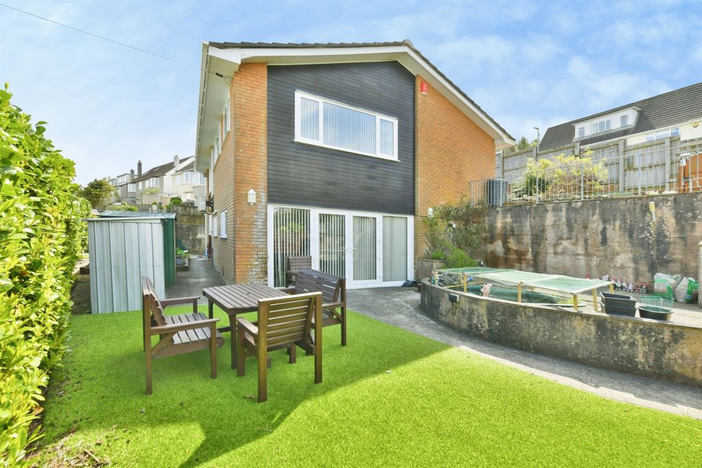 Property photo 1 of 20