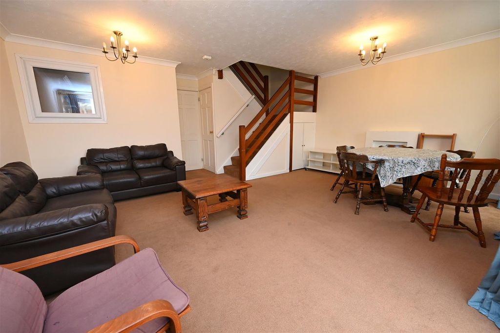 Property photo 2 of 21 Living Room.Jpg