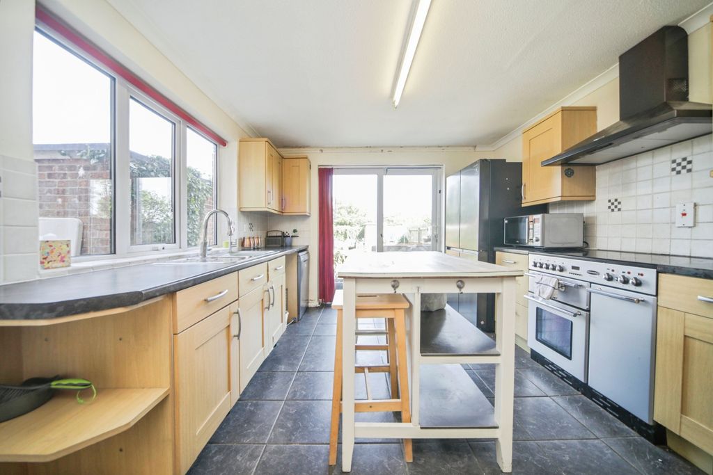 Property photo 3 of 20 9T5A1385