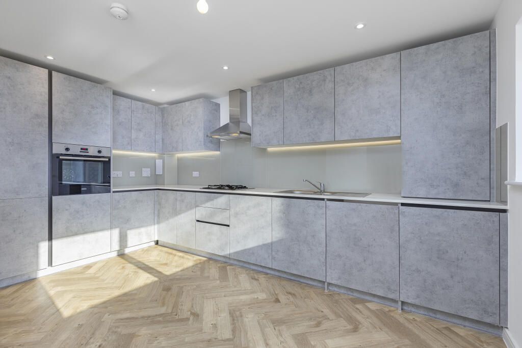 Property photo 1 of 14 Showhome Photography