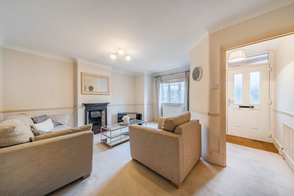 Property photo 2 of 11 Picture No. 52