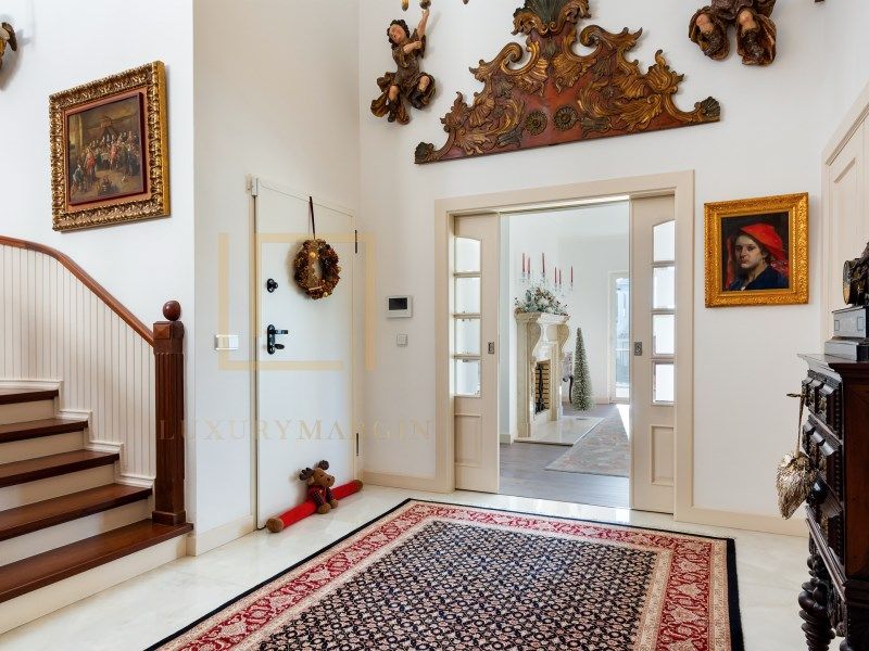 Property photo 3 of 30