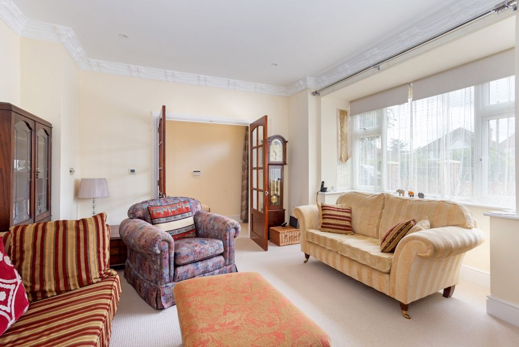 Additional image 6 of 5 bed flat to rentWycombe Road, Marlow SL7