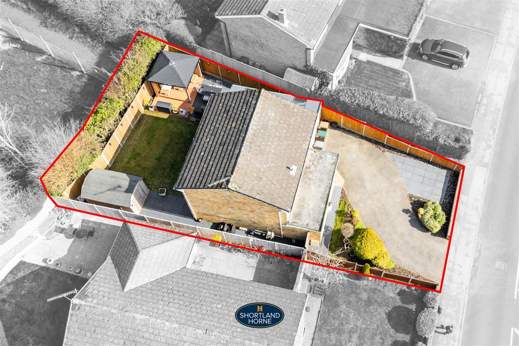 Property photo 2 of 34 Uppereasterngreenlane_Outline.Jpg