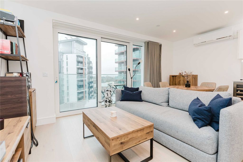 Property photo 2 of 12 Picture No. 27