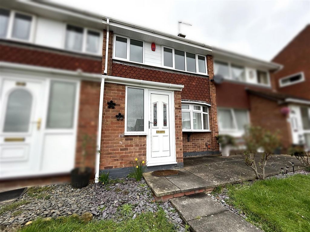 Property photo 2 of 23