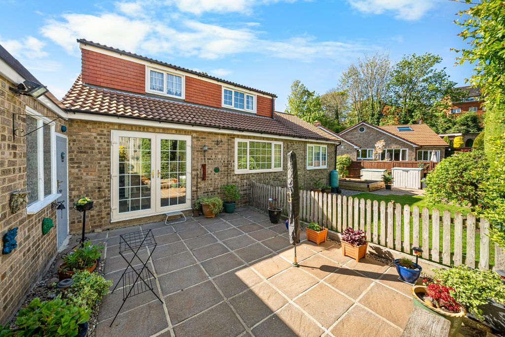 Property photo 1 of 20 Picture No. 49
