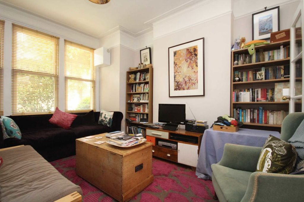 Property photo 2 of 4