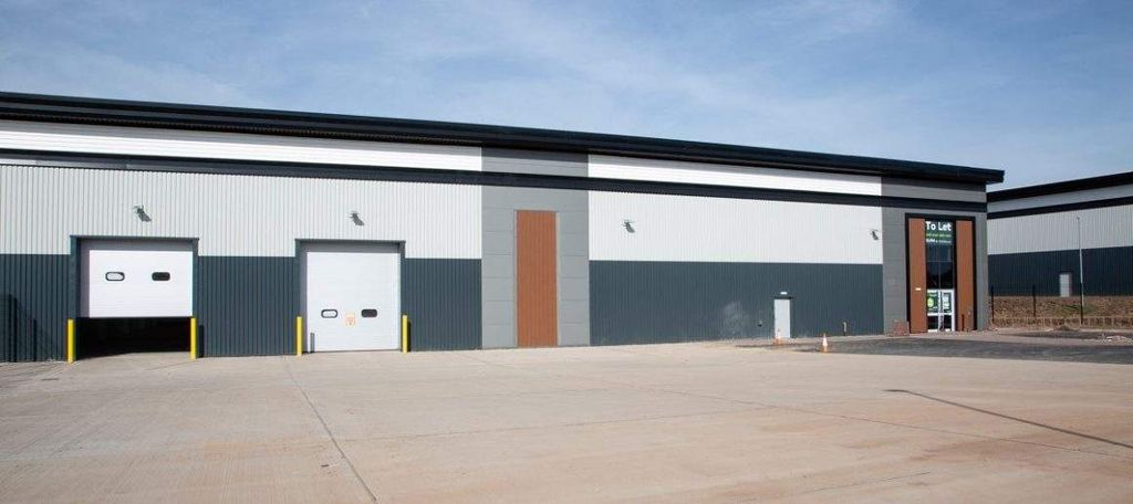 Property photo 2 of 7