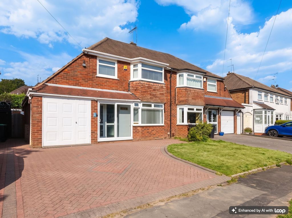 Property photo 1 of 32