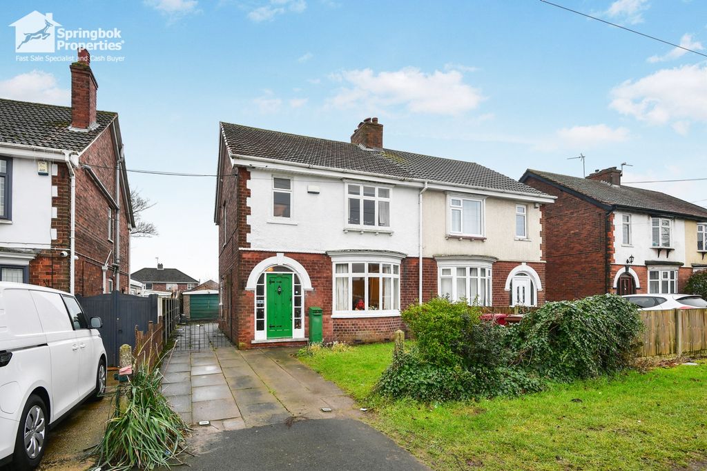 Property photo 1 of 19 Front View