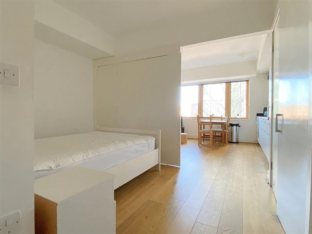 Property photo 2 of 15 Img_7820.Jpg