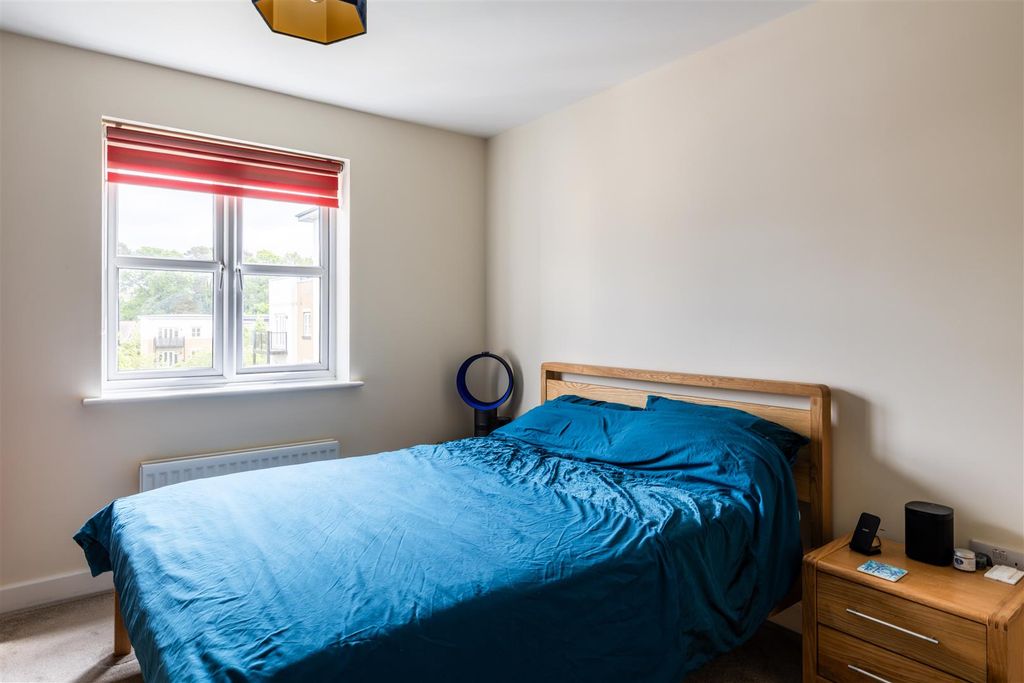 Additional image 13 of 2 bed flat for saleRenfields, Haywards Heath RH16