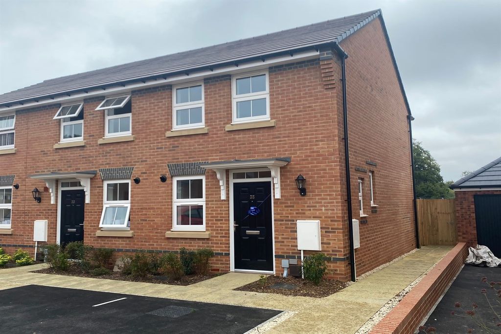 Property photo 1 of 7 (Main)