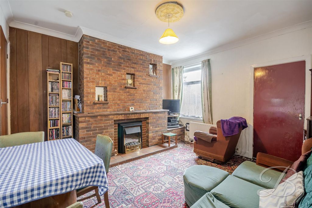 Property photo 2 of 18 Ccltd-12.Jpg