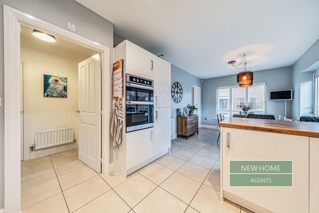 Property photo 3 of 22 Photo 10