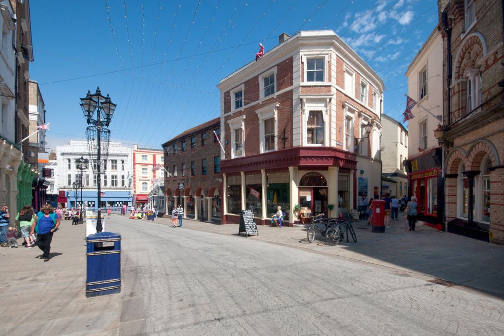 Property photo 1 of 6