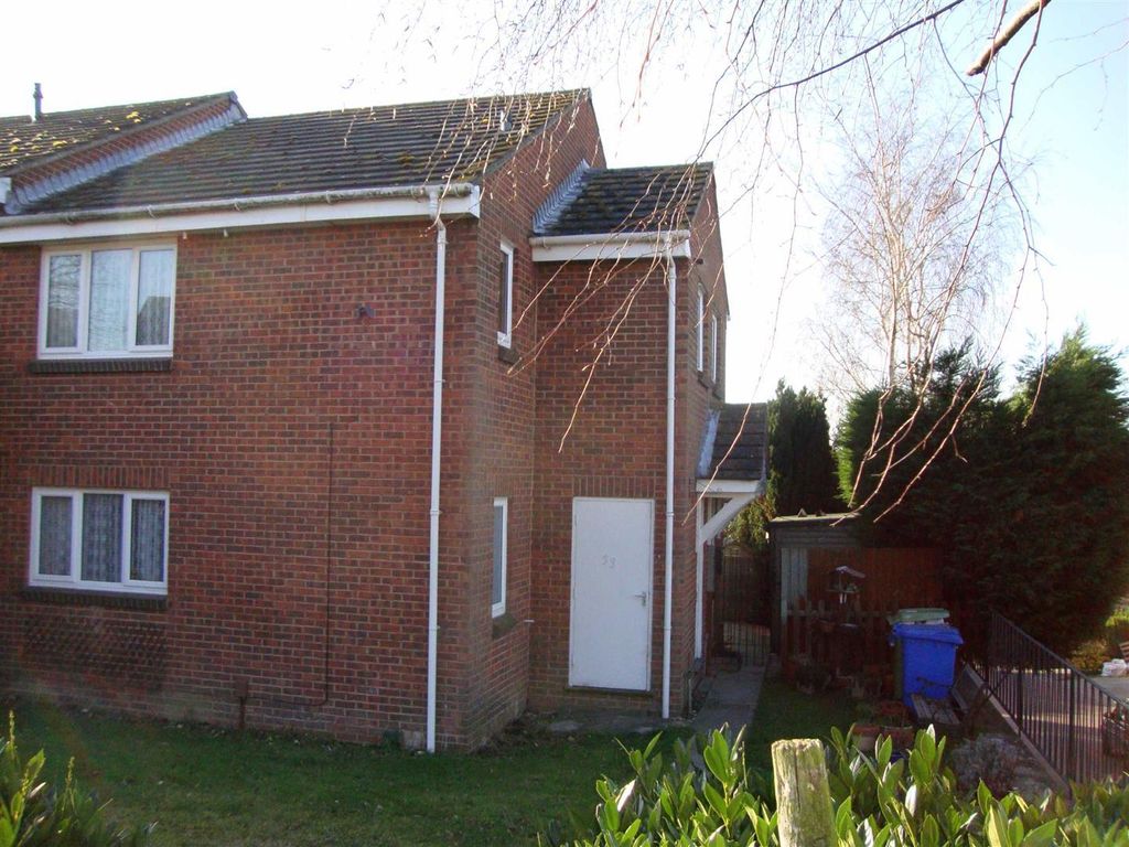 Property photo 1 of 5