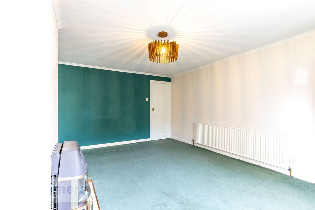 Property photo 2 of 19 Living Room