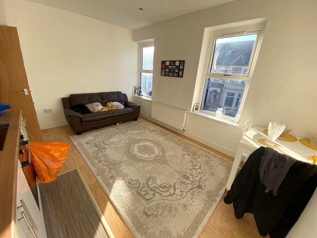 Property photo 1 of 1