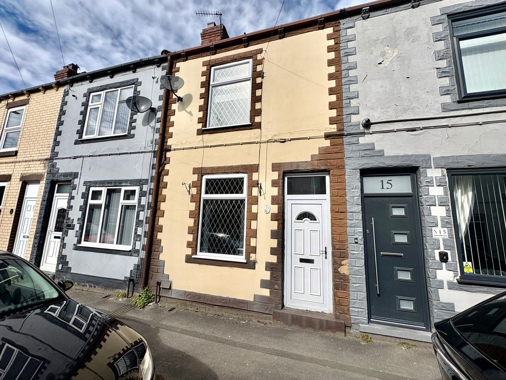 Property photo 1 of 16 Front View