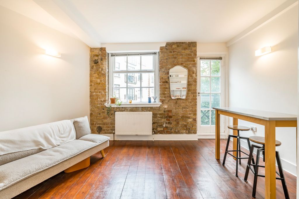 Property photo 1 of 10 Reception