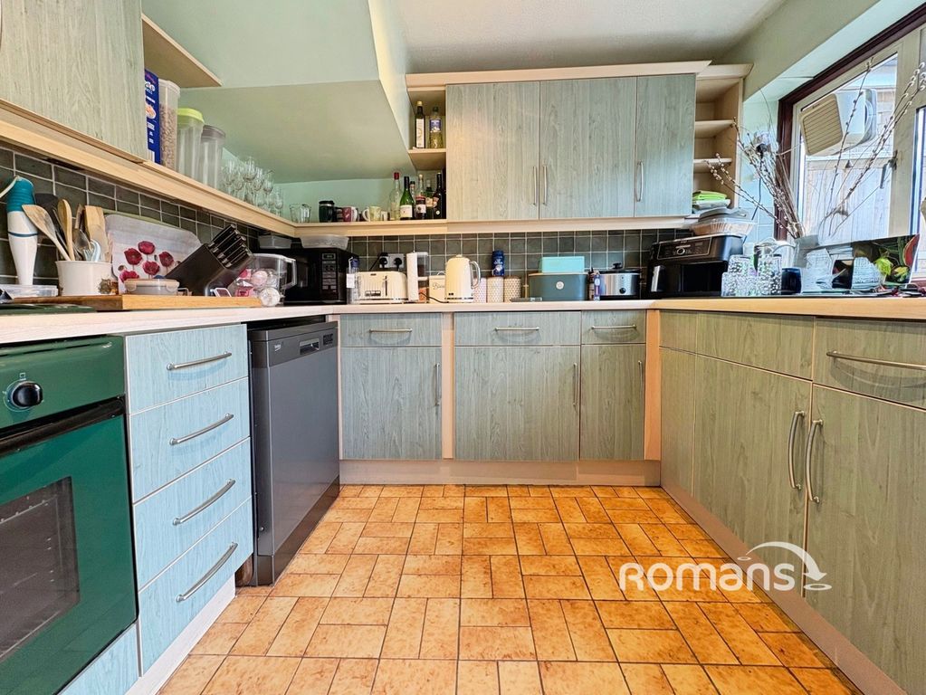 Property photo 2 of 11 Pbox-Img.Jpg