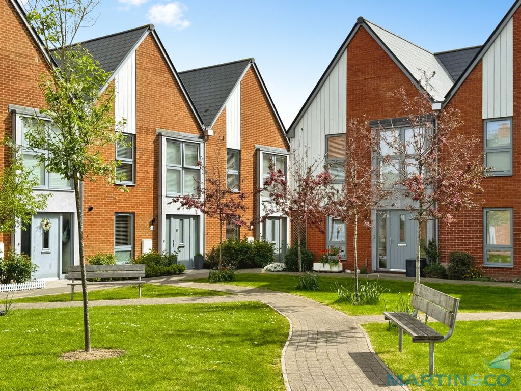 Property photo 1 of 17 3c58A7c4--4A79-988A-A2Af27E91130-53711-00001E6E05A