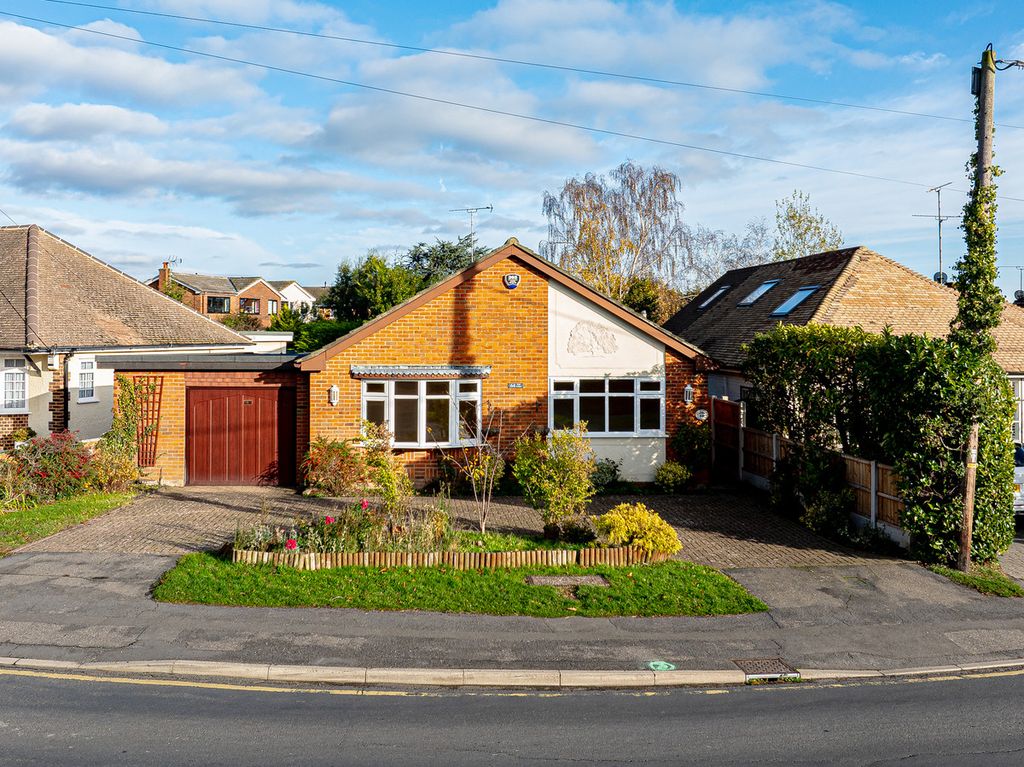 Property photo 1 of 27
