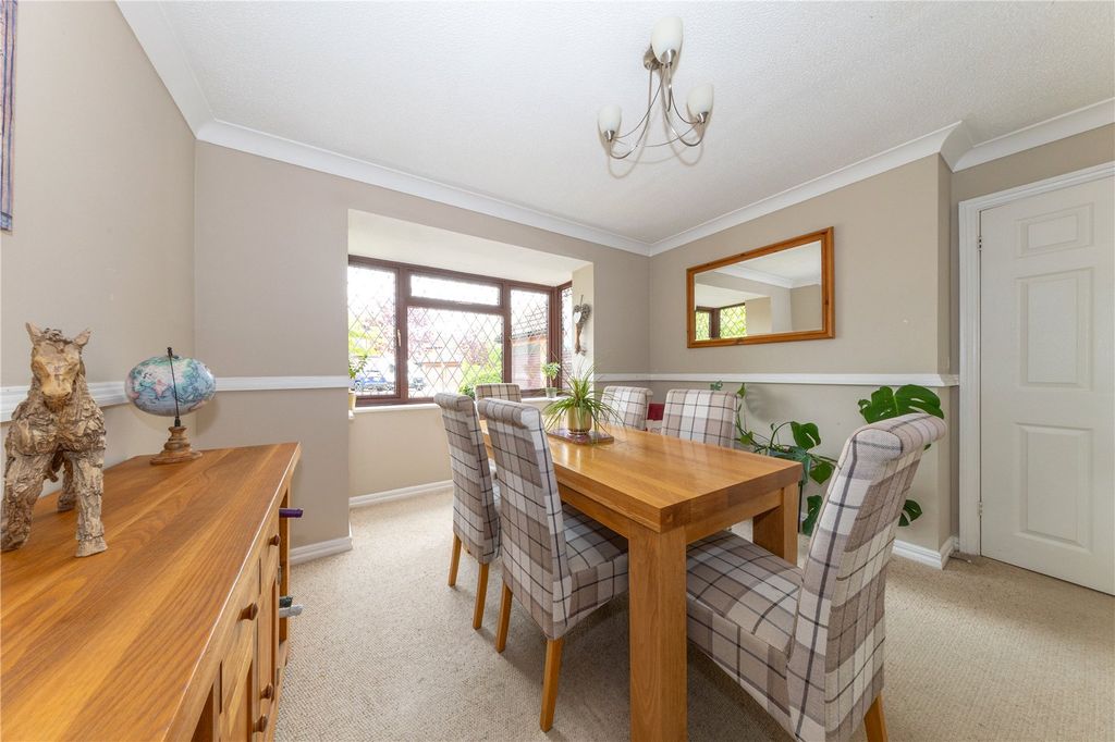 Property photo 2 of 19 Dining Room