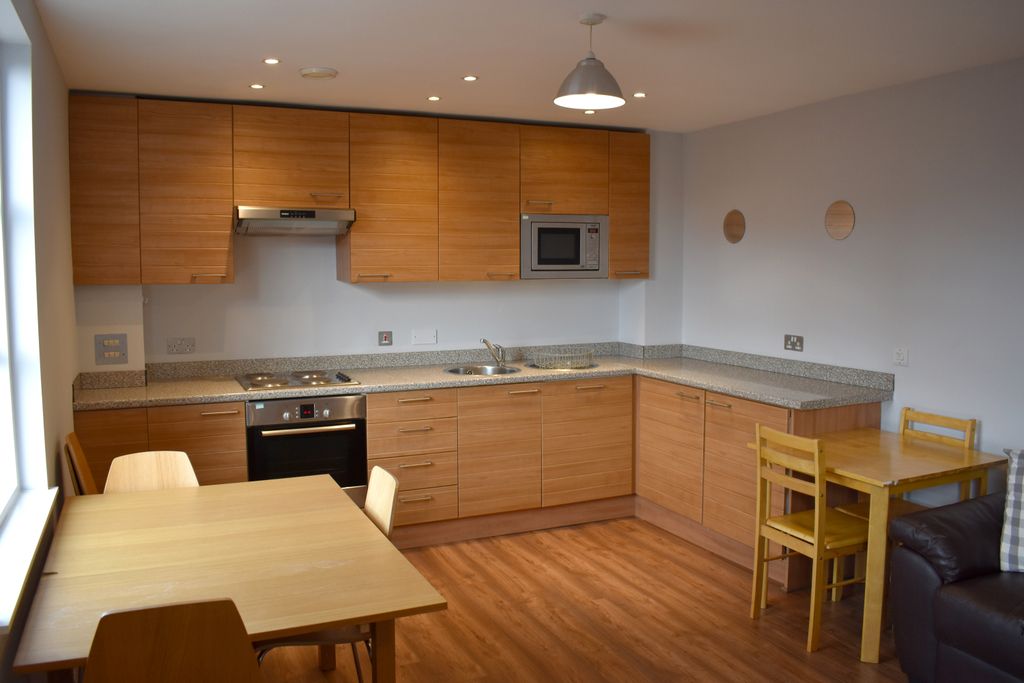 Property photo 3 of 6