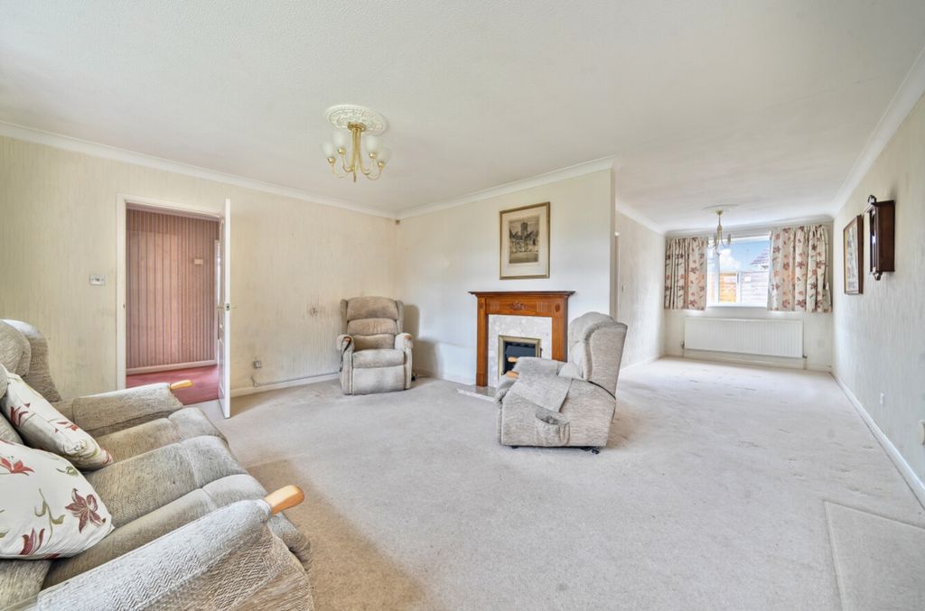 Property photo 2 of 26 1434446-12-69c2E5F4Cfd70