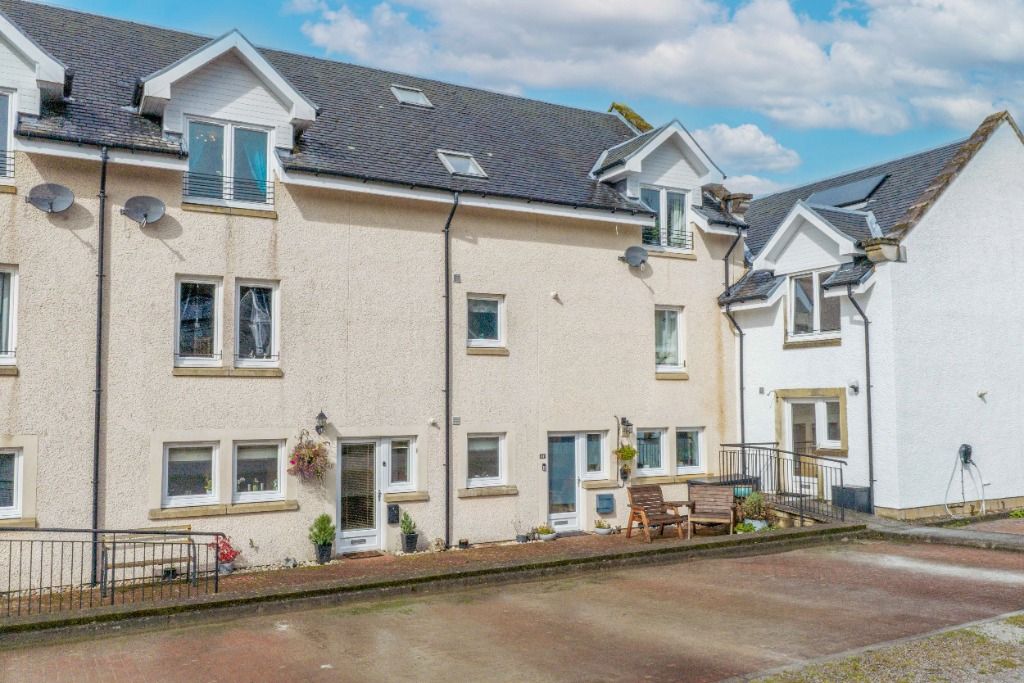 Property photo 1 of 38