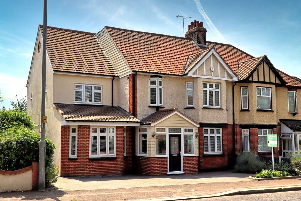 Property photo 1 of 50