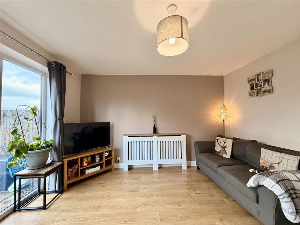 Property photo 3 of 17 Img_4931.Jpeg