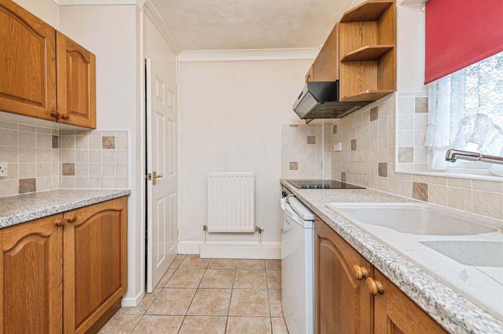 Property photo 3 of 8