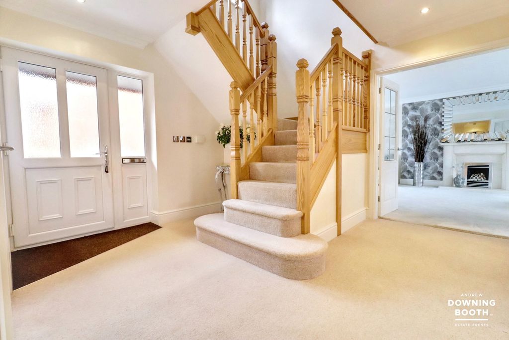 Additional image 4 of 5 bed detached house for saleClayton Drive, Lichfield WS13