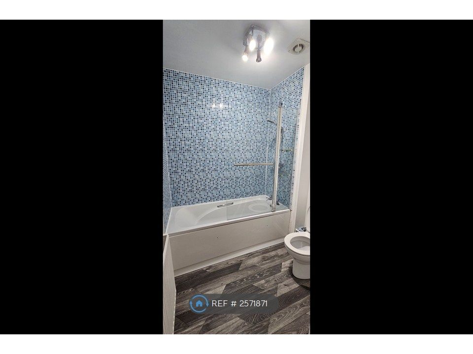 Property photo 3 of 27