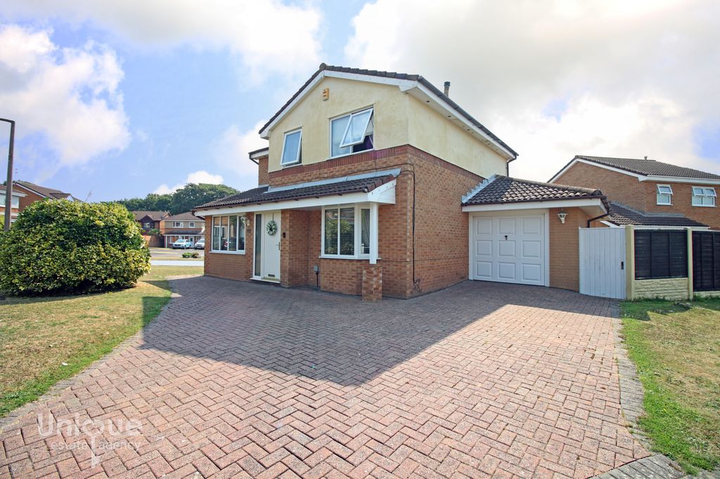 Property photo 1 of 29