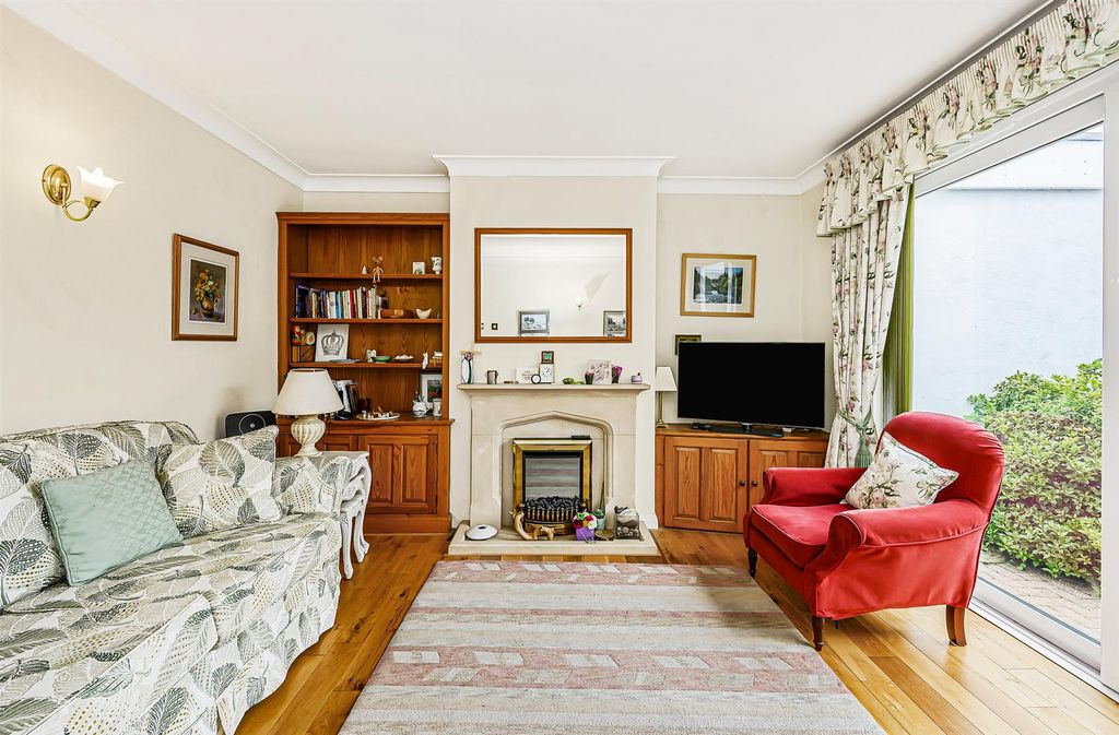 Property photo 2 of 35 2