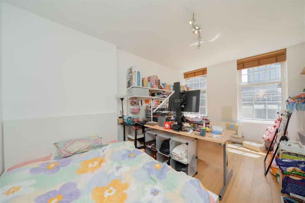 Property photo 3 of 5