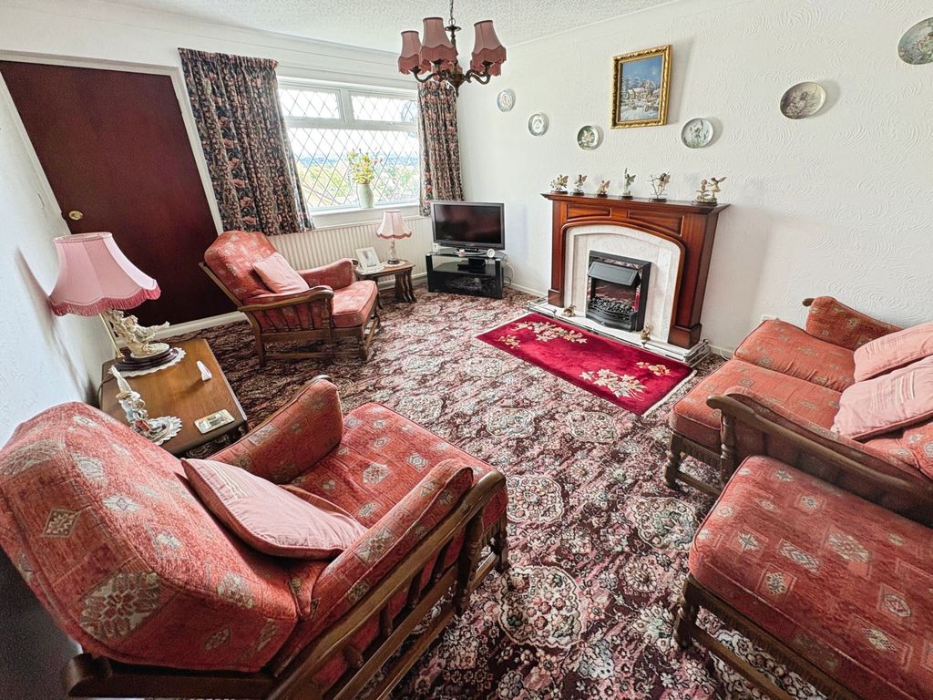 Property photo 3 of 15 58F714E0-Img_2640