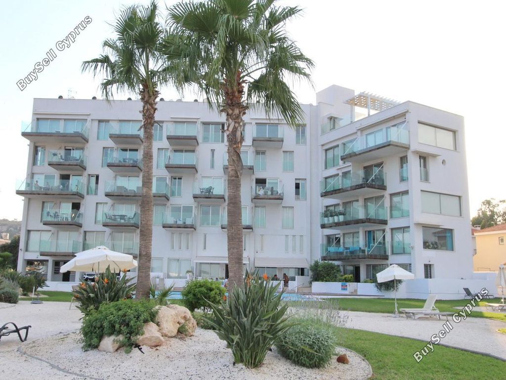 Property photo 1 of 25