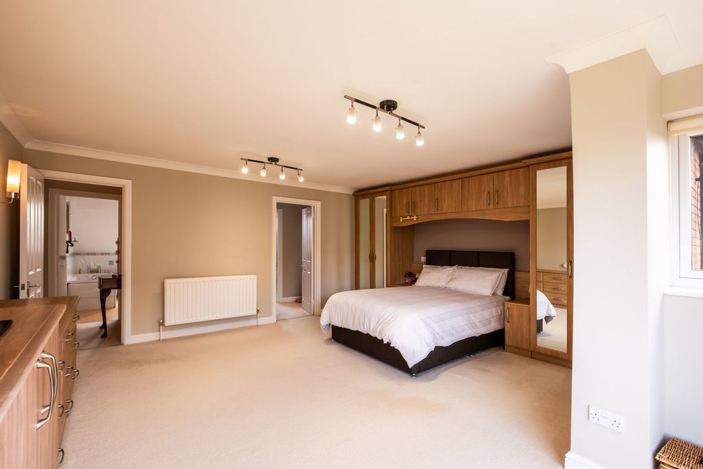 Additional image 19 of 5 bed detached house for saleVale Close, Lichfield WS13