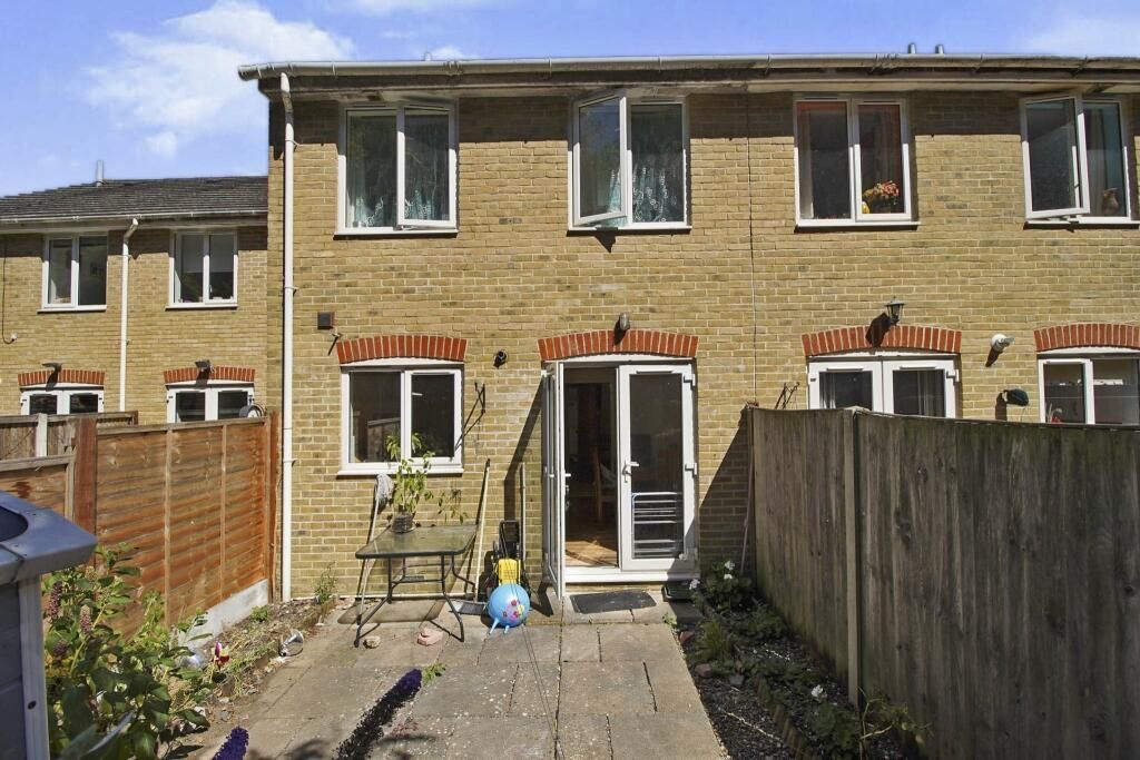 Property photo 3 of 11 O_1Jjglpu74m43av21Ibpi1U1Dfj8.Jpg
