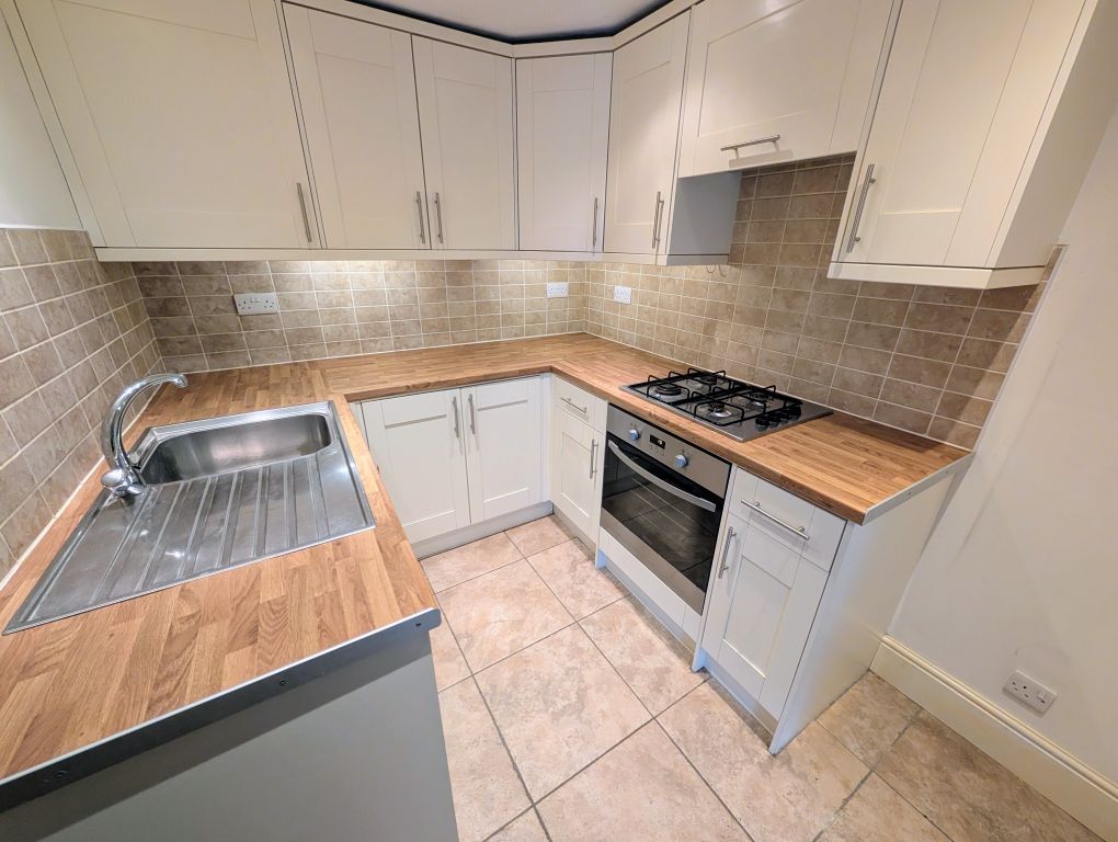 Property photo 1 of 11 Pxl_20260113_143221204~2