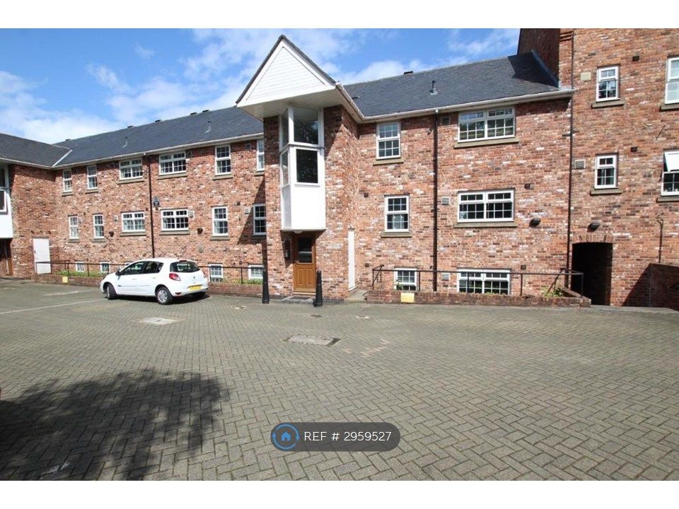 Property photo 2 of 17