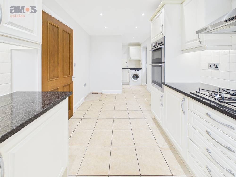 Property photo 3 of 24 4845984