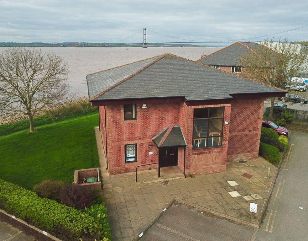 Property photo 1 of 4 Photo 4